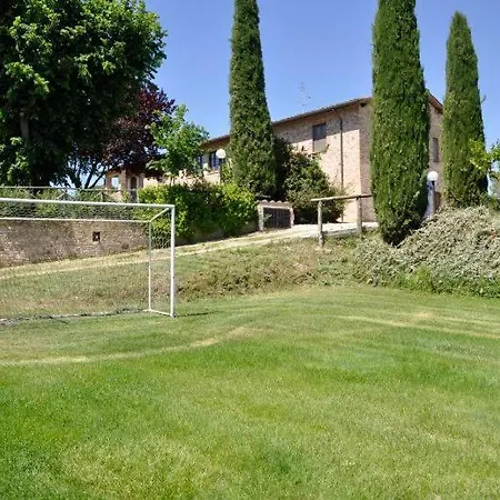 Almone Sleeps 14 *